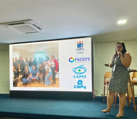 Prof. Raquel Bezerra